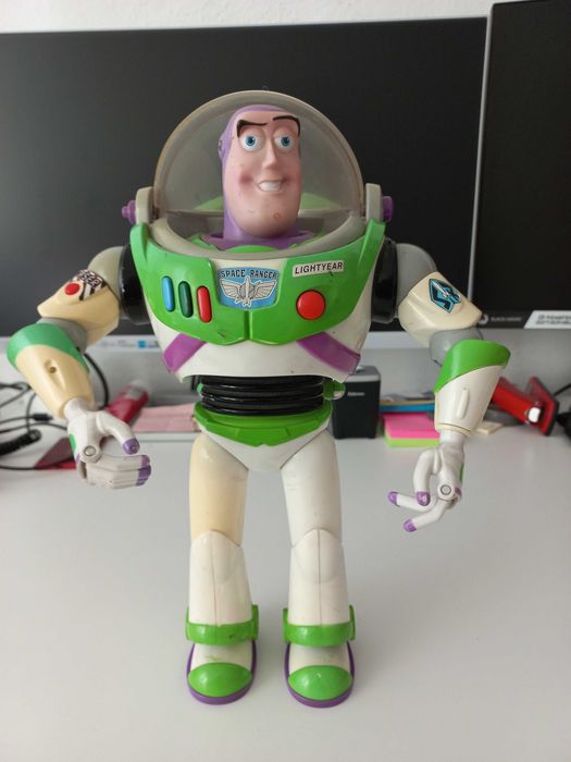 Kultowy Buzz Astral Oryginal Disney toy 30 cm