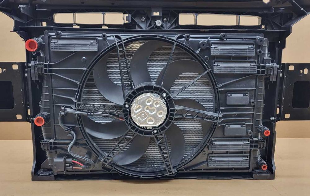 SKODA Octavia III 5E Передня панель телевізор