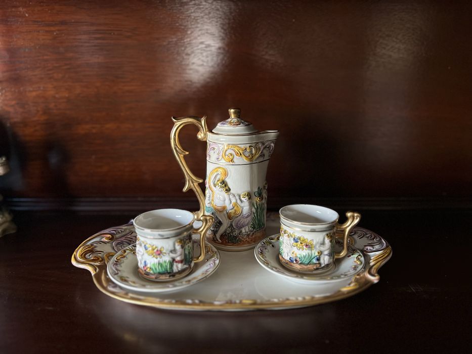 Serviço de Café Tête-à-Tête Elpa Alcobaça | Peça Decorativa Clássica