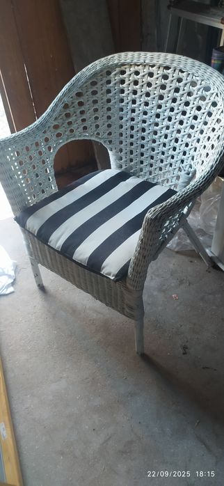 Poltrona em vime do IKEA