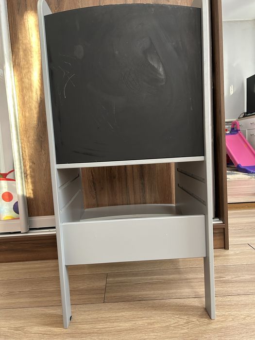 Вежа-помічник +мольберт