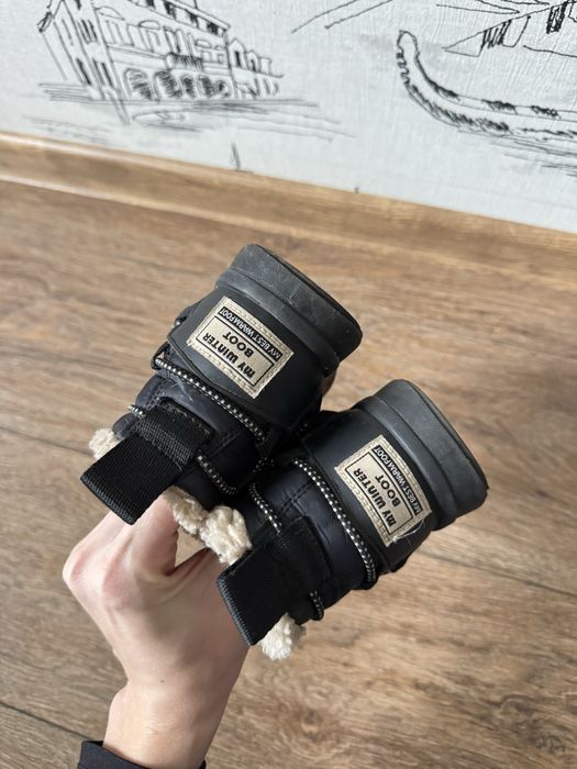 Дутики чобітки дитяче взуття zara 23