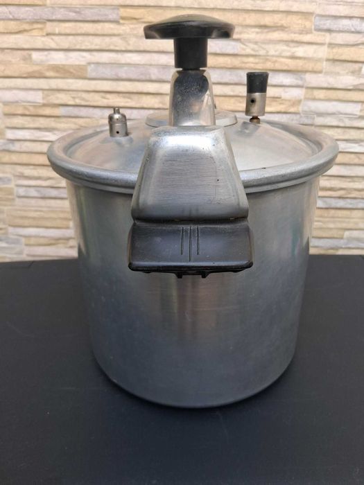 Vende-se Panela de Pressão Silampos