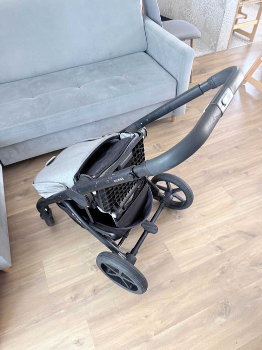 Wózek spacerowy Cybex Balios S - szary, obracane siedzisko