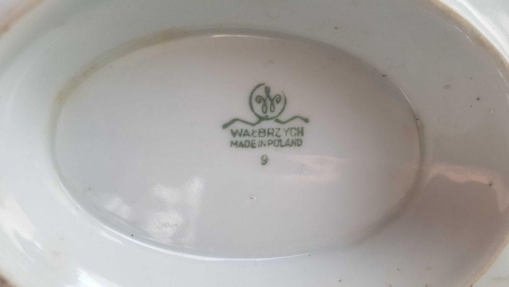 porcelana stara jest
