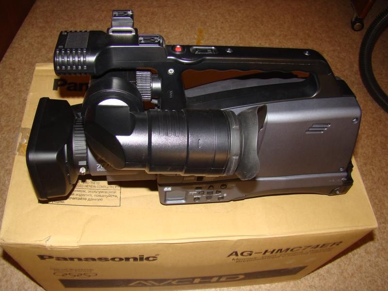 ретро HD відеокамера Panasonic AG-HMC74ER Б\В