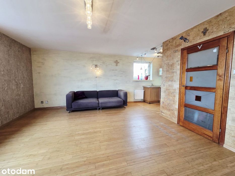 Atrakcyjna kawalerka na Bielanach z panoramicznym widokiem