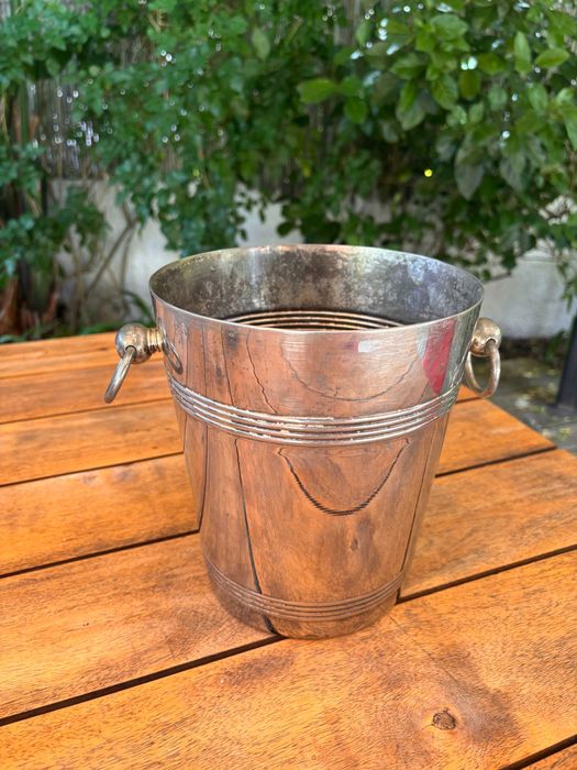 Lote de peças vintage / antigas em estanho, vidro e madeira