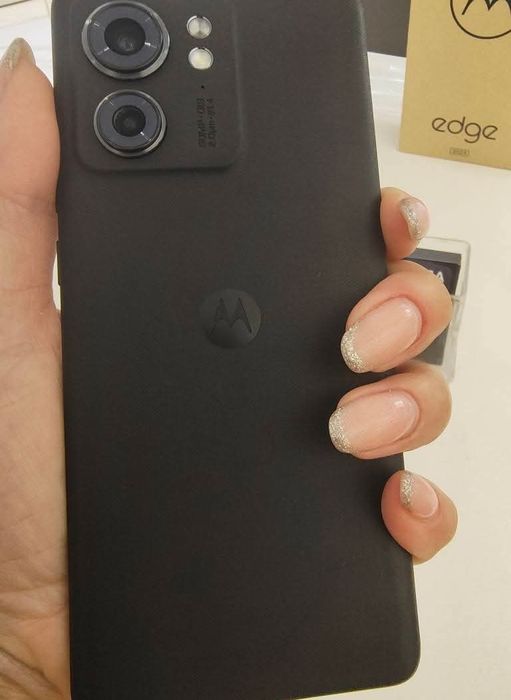 Motorola Moto Edge 40  2023