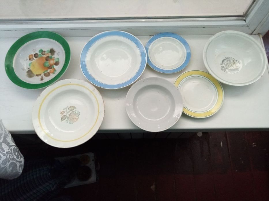 Тарілки керамічні, емальований посуд, вази: 5 грн. - Коллекционирование ...