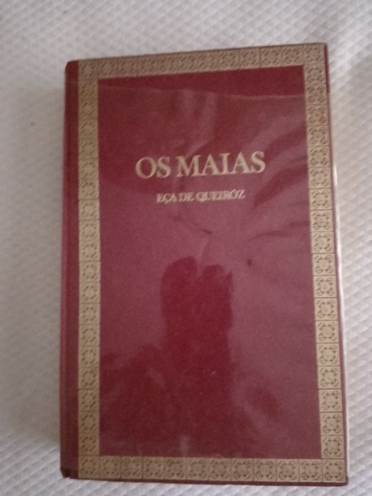 Livro os Maias novo