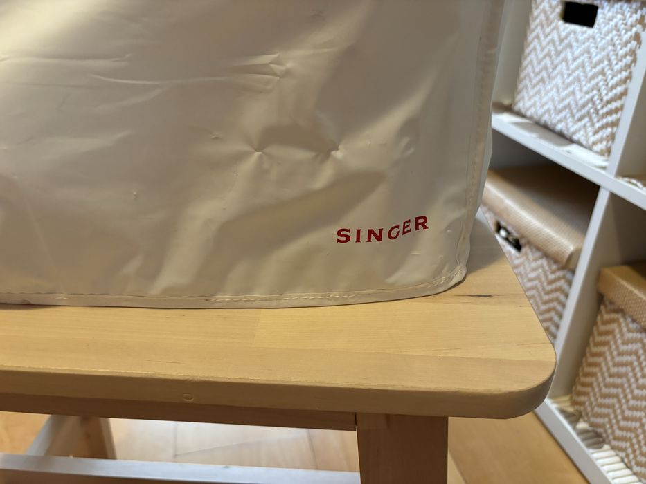 Maquina costura Singer64176299046657122