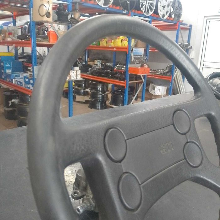 volante golf mk1 gti