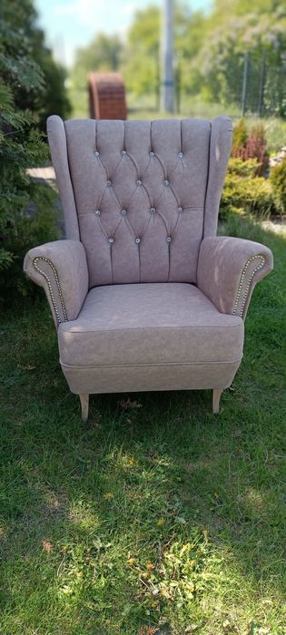 Fotel uszak  sprężyny producent