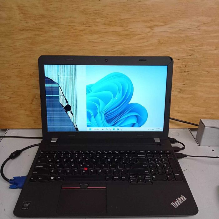 Ноутбук ThinkPad Lenovo E550 по запчастинам