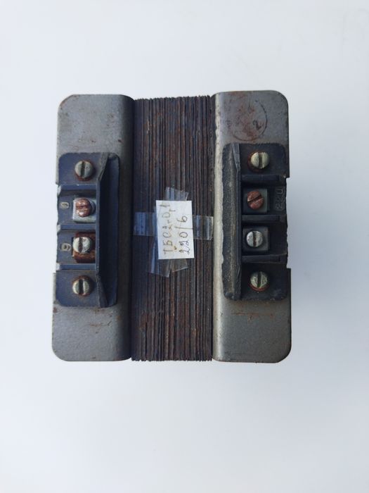 Трансформатор 220в / 6в