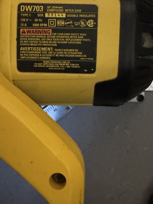 Торцовка dewalt DW703 254mm