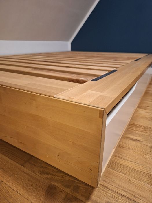 Łóżko IKEA Mandal 140 x 20]