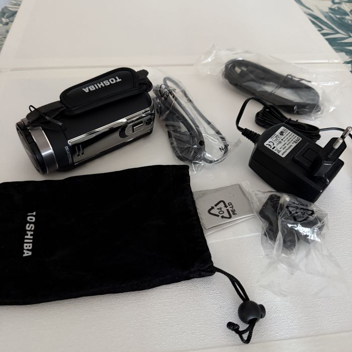 Câmara vídeo e fotografia Toshiba Camileo X150