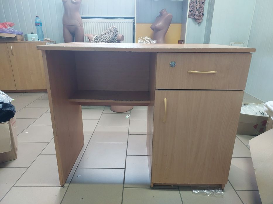Письмовий стіл б/у