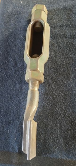 Стяжний гвинт, стяжка, талреп.