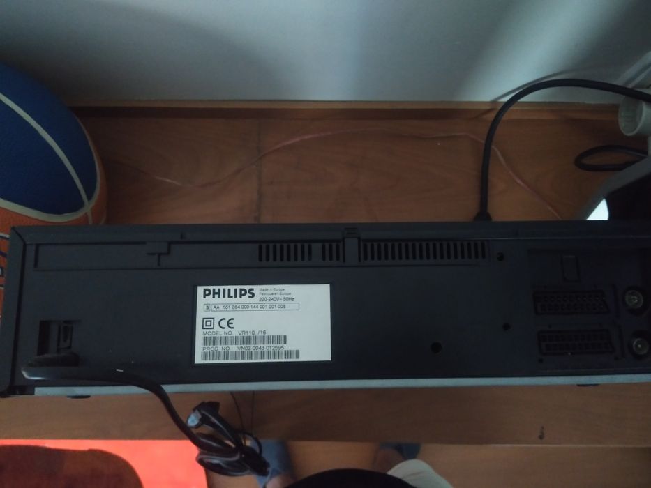 VHS Philips preto