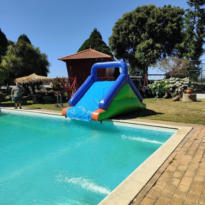 Insuflável Escalada c/Slide p/Piscina