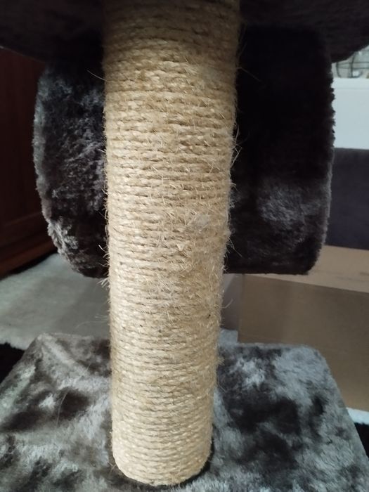 Drapak dla kotka mało używany