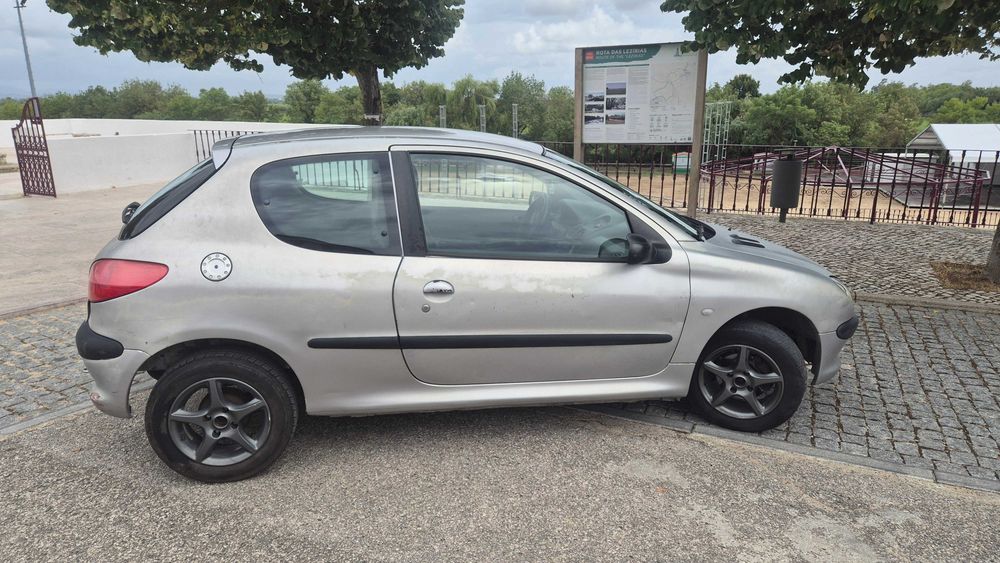 Peugeot 206 comercial 1.9 2000