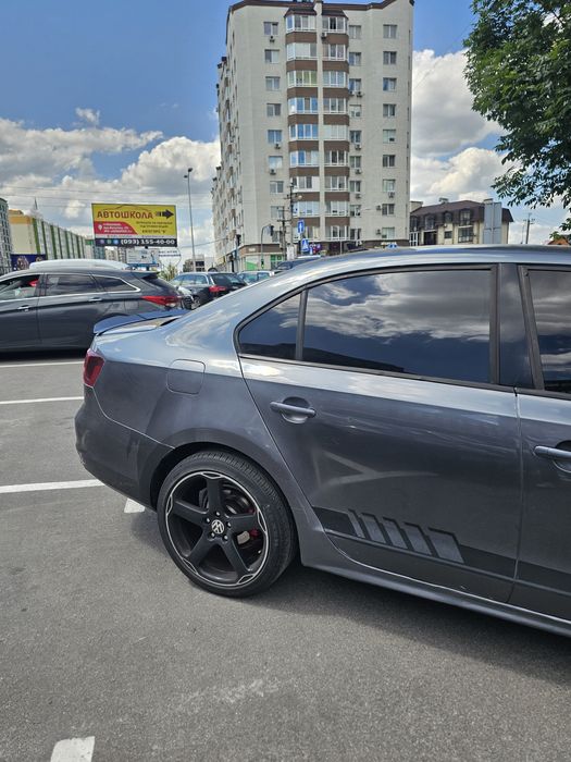 Volkswagen Jetta Sport Edition
