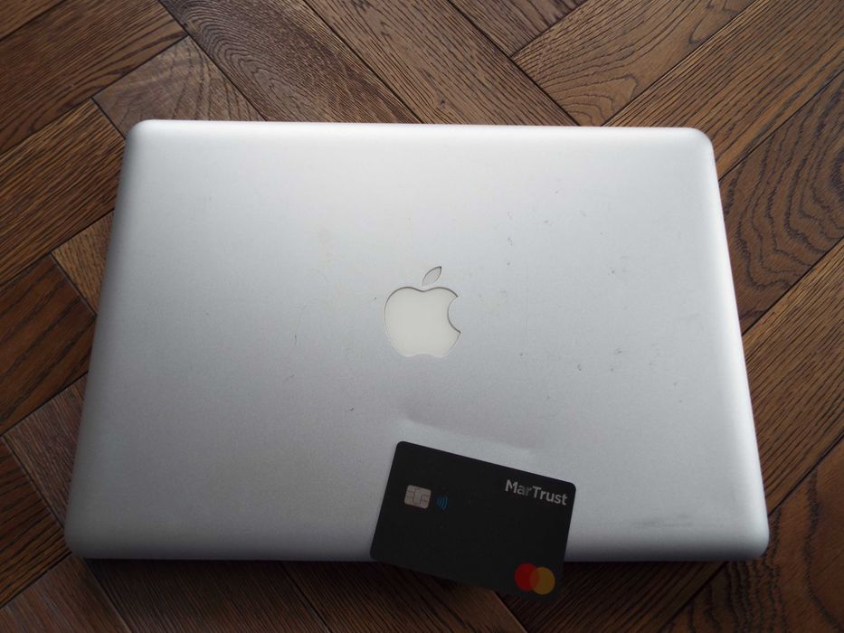 MacBook Pro 13" 2010 Core 2 Duo 2.4GHz 4GB HDD 500GB High Sierra