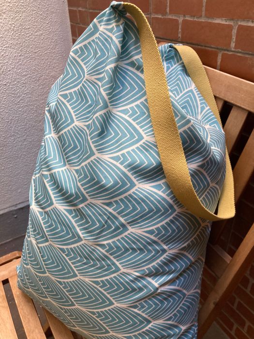 Almofada/Puff para a praia, piscina ou jardim. Nova