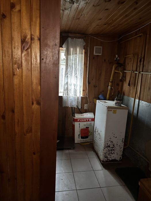 Продаж будинку з ділянкою 25 соток  с. Небелиця, Київська область