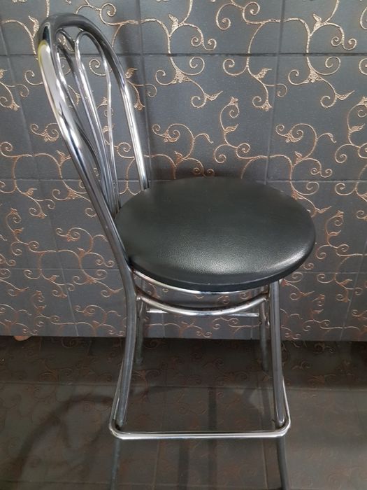 Продам барный стул