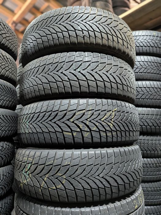 Резина зима зимові 235 65 r17 Nexen колеса шини 23-24 рік Gtyres