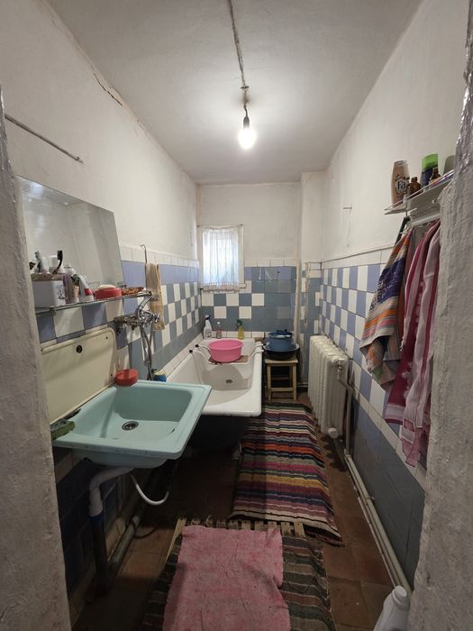 Продам большой дом с гаражом