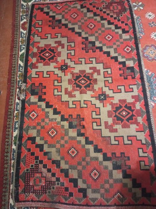 Ткацькі шерстяні килими