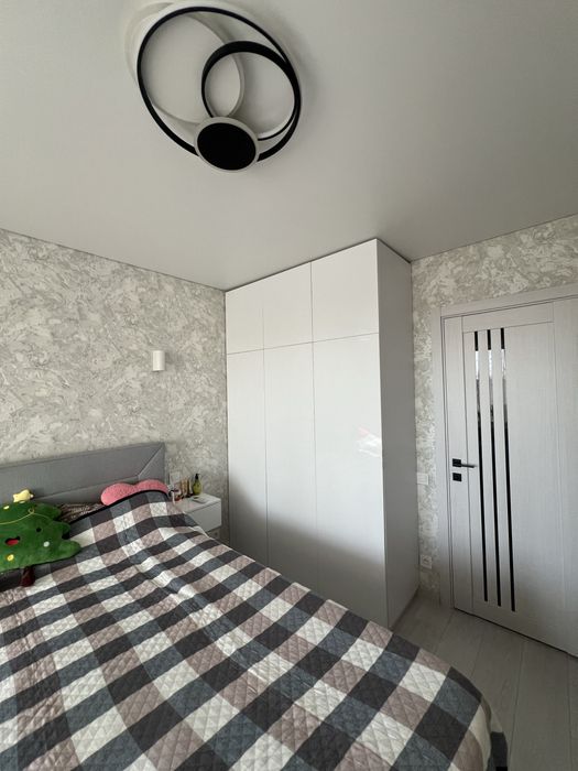 Продам 3-х кімнатну квартиру