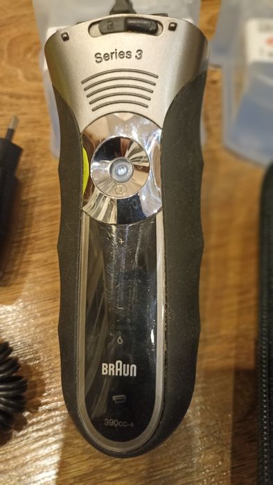 Електрична бритва BRAUN Series 3 390cc Без картріджів!