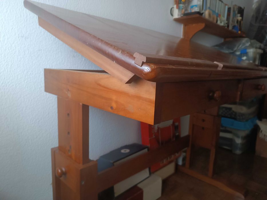 Mesa / Estirador em madeira Matosinhos E Leça Da Palmeira • OLX.pt