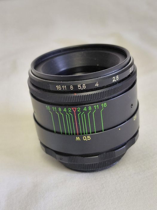 Фотоапарат Зенит- Е, об'єктив гелиос 44-2.