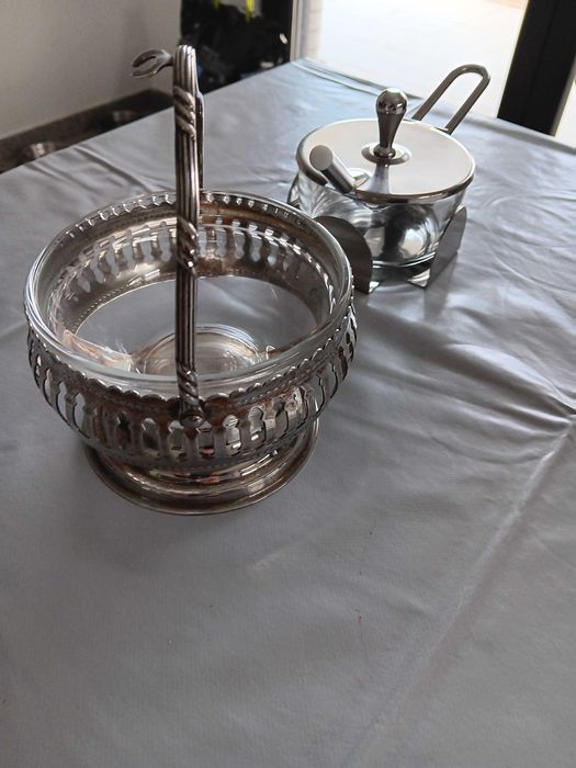 Açucareiro em Inox e Vidro com Doceira e Manteigueira