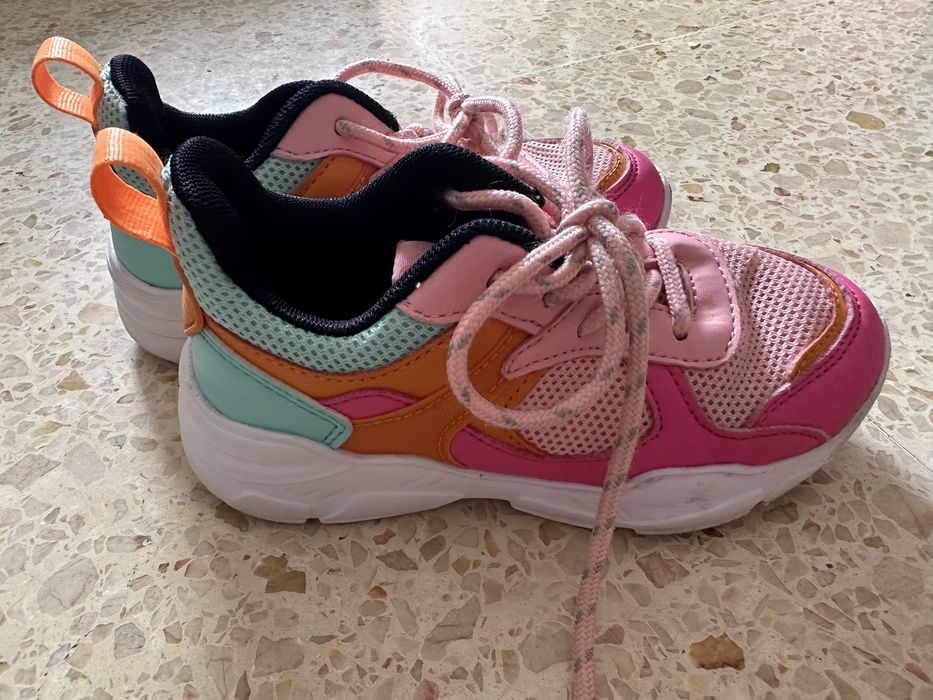 Кросівки спортивні BOJO