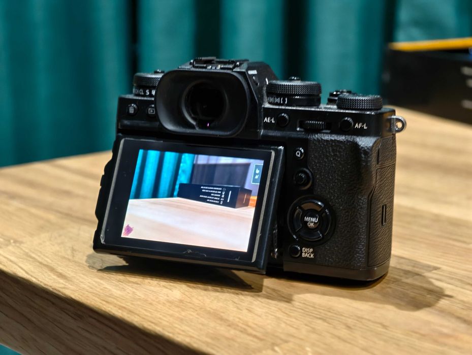 Fujifilm xt3 + fujinon xf 18-55mm f/2.8-4(з проблемою)