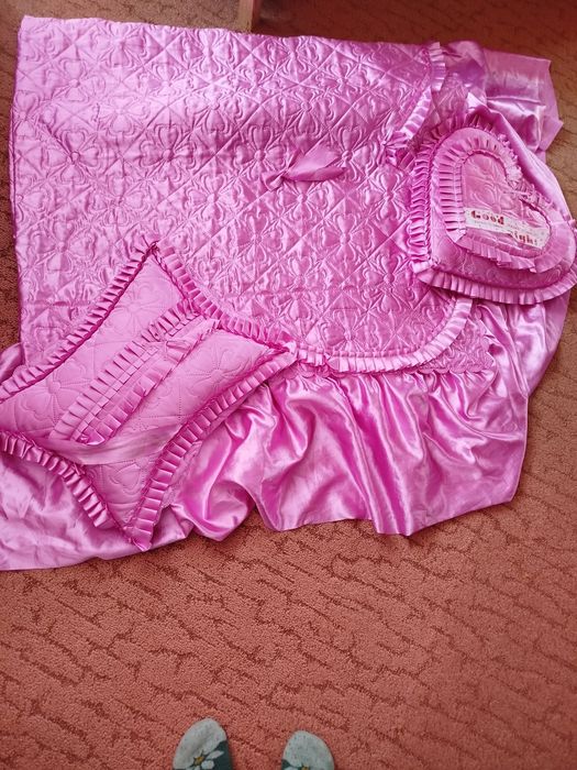 Покривало на ліжко