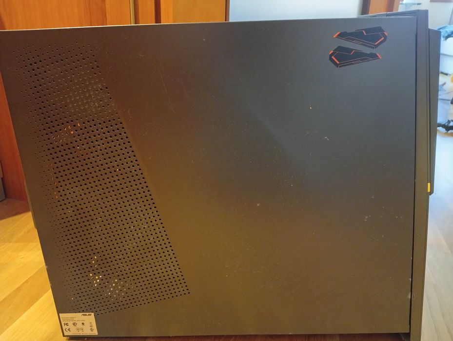 Vendo caixa de computador ASUS G10AC