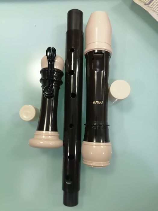 Flauta yamaha yrt-304B