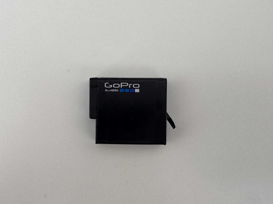 Carregador de bateria duplo + 2 baterias GoPro