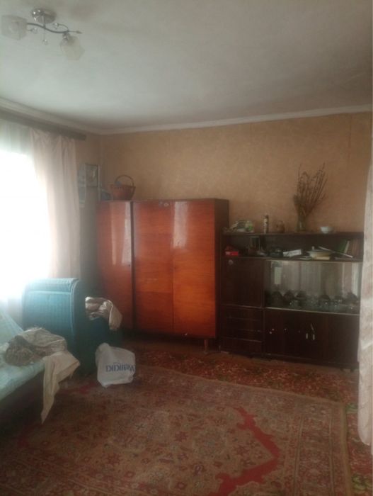 Продам будинок та земельну ділянку 10 соток під будівництво село Тютьк