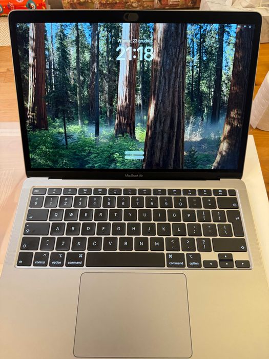 Macbook Air 13", i5, 8GB RAM, 256 GB Dysk SSD, model A2179 -stan ideal